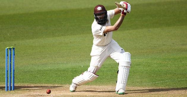 Amla leads from the front on opening day