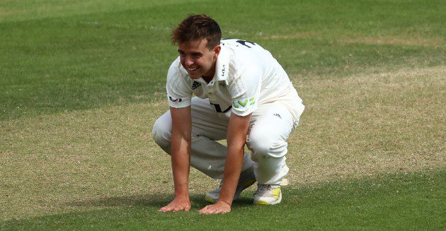 Keaton Jennings frustrates Surrey on Day One at Old Trafford