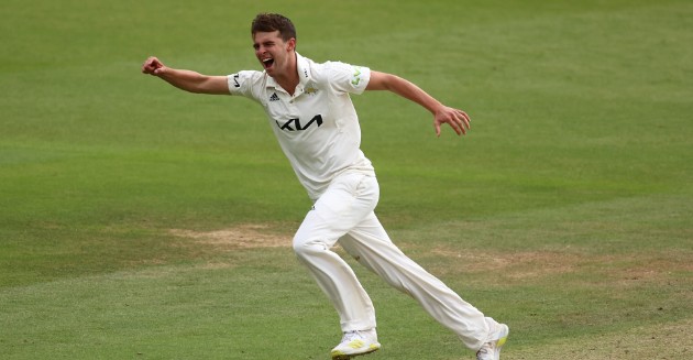 Surrey take 12 wickets on Day Two vs Yorkshire