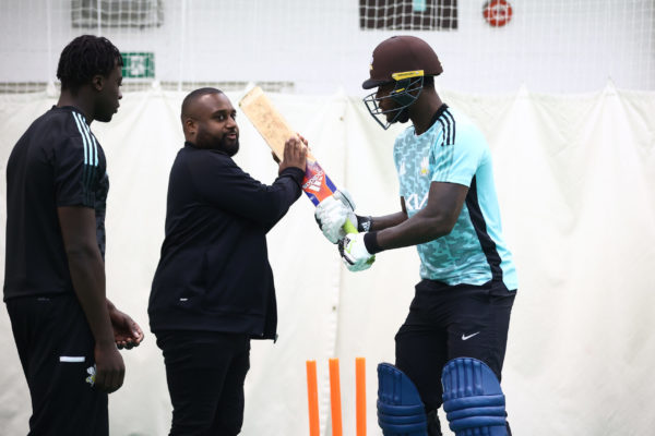 LONDON, ENGLAND - NOVEMBER 09: Boxer Isaac Chamberlain visits The Kia Oval to try his hand at cricket after being announced as an ambassador for The ACE Programme at The Kia Oval on November 09, 2022 in London, England. (Photo by Ben Hoskins/Getty Images for Surrey CCC)