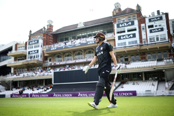 Surrey v Somerset - Royal London Cup LONDON, ENGLAND - AUGUST 17: Ben Geddes of Surrey walks out to bat ahead of the Royal London Cup match between Surrey and Somerset at The Kia Oval on August 17, 2022 in London, England. (Photo by Ben Hoskins/Getty Images for Surrey CCC)