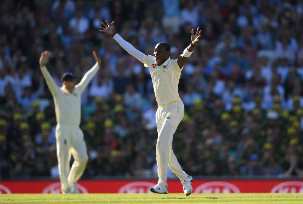 England v Australia - 5th Specsavers Ashes Test: Day Two
