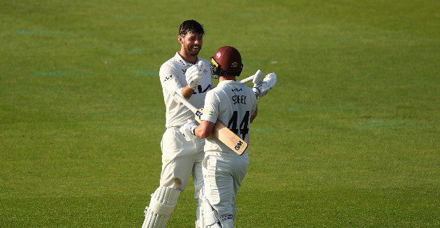 Surrey trio pen new contracts