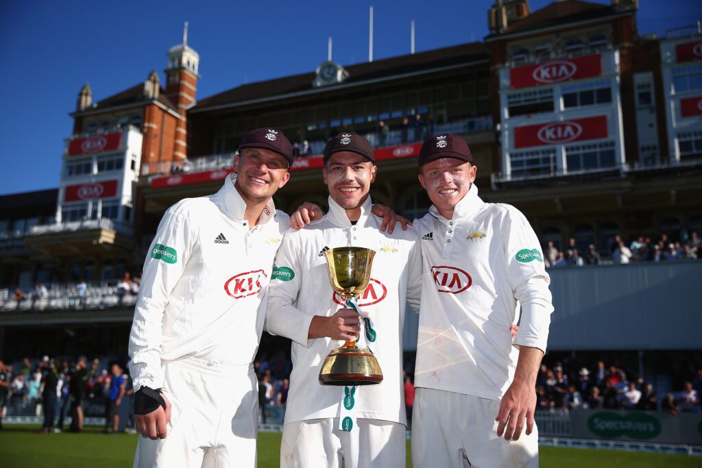 Surrey v Essex - Specsavers County Championship: Division One