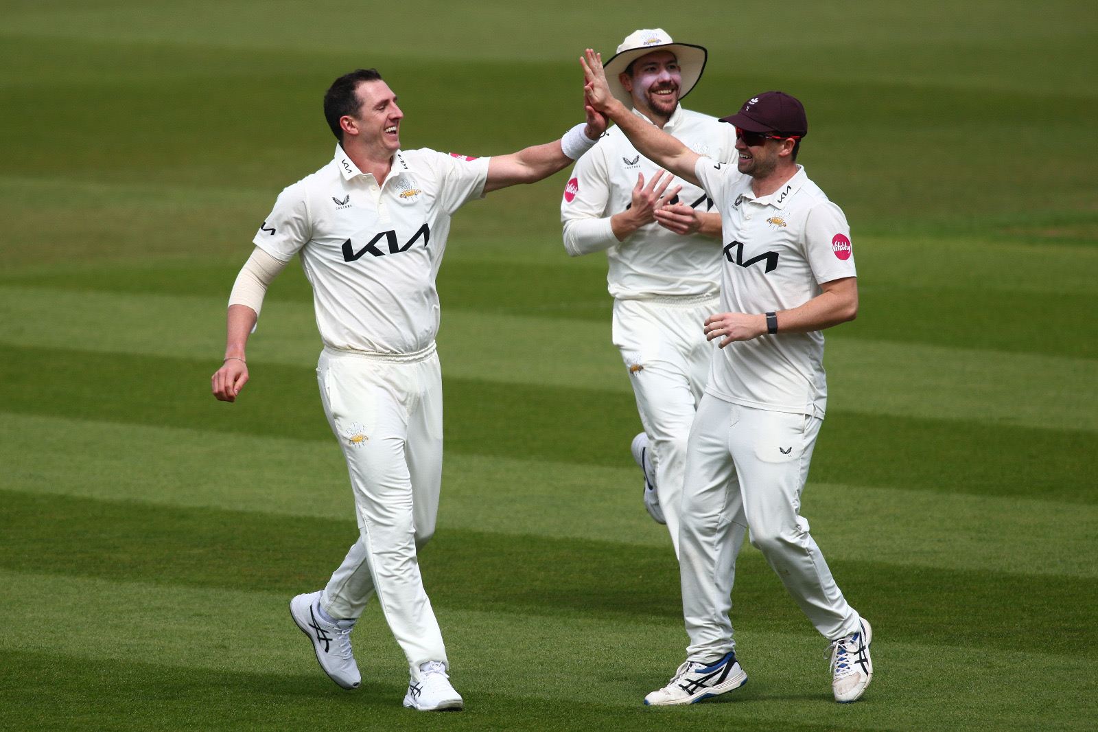 Swing and seam dominate first day at The Kia Oval