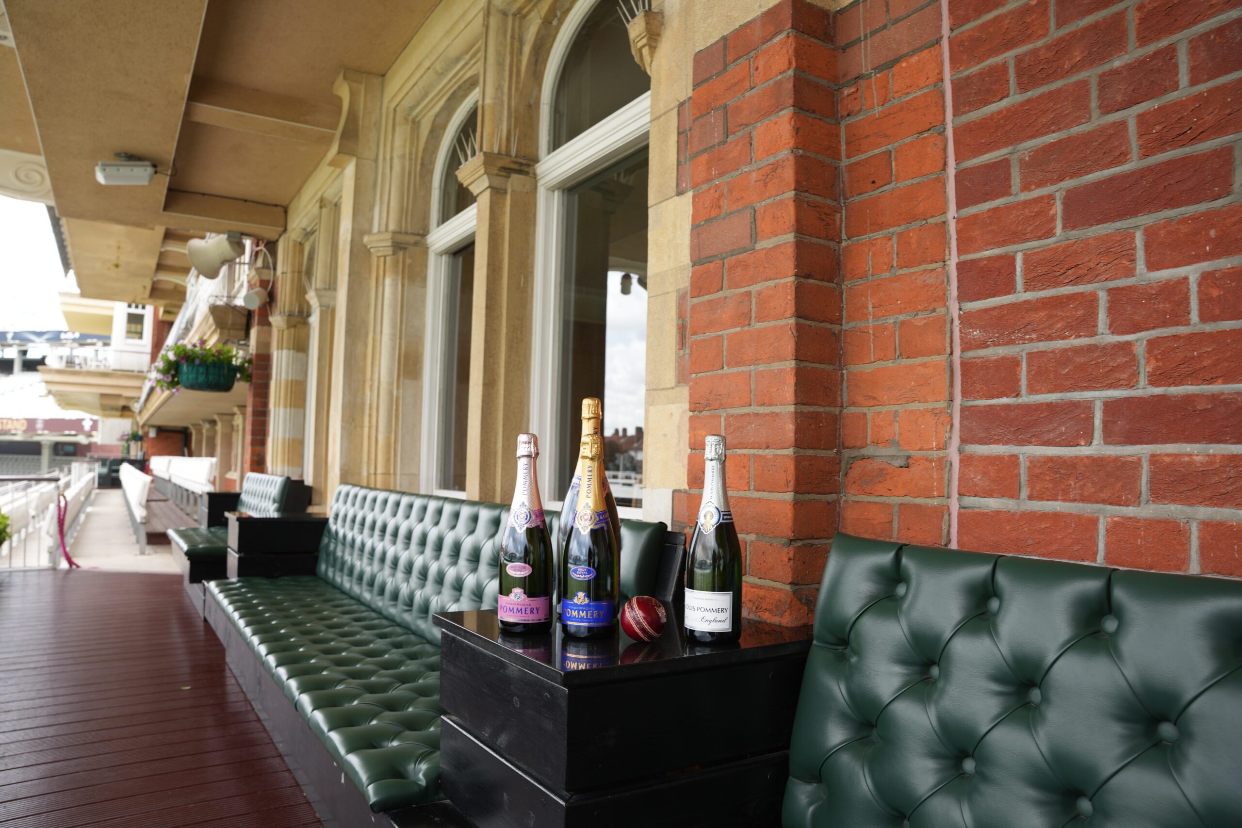 Pommery Becomes the Official Champagne Partner of The Kia Oval and Surrey CCC