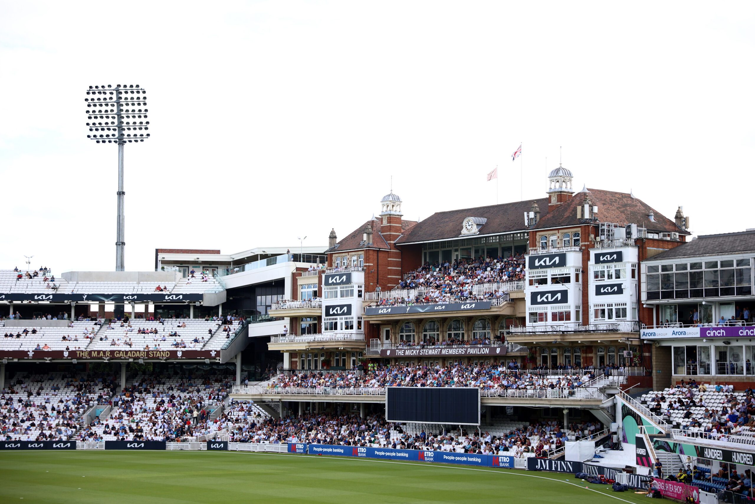 Metro Bank One Day Cup Surrey vs Yorkshire Vikings Matchday