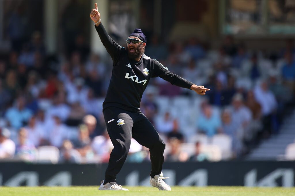 Surrey v Warwickshire - Royal London Cup