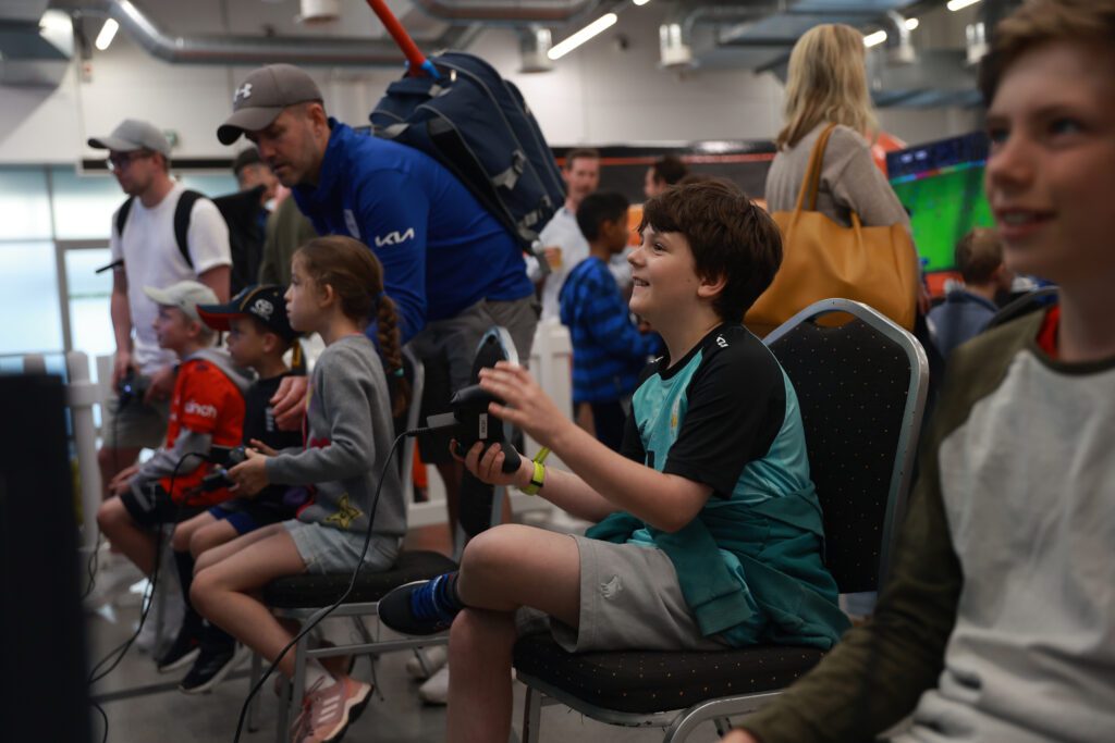 Surrey v Essex - Vitality County Championship