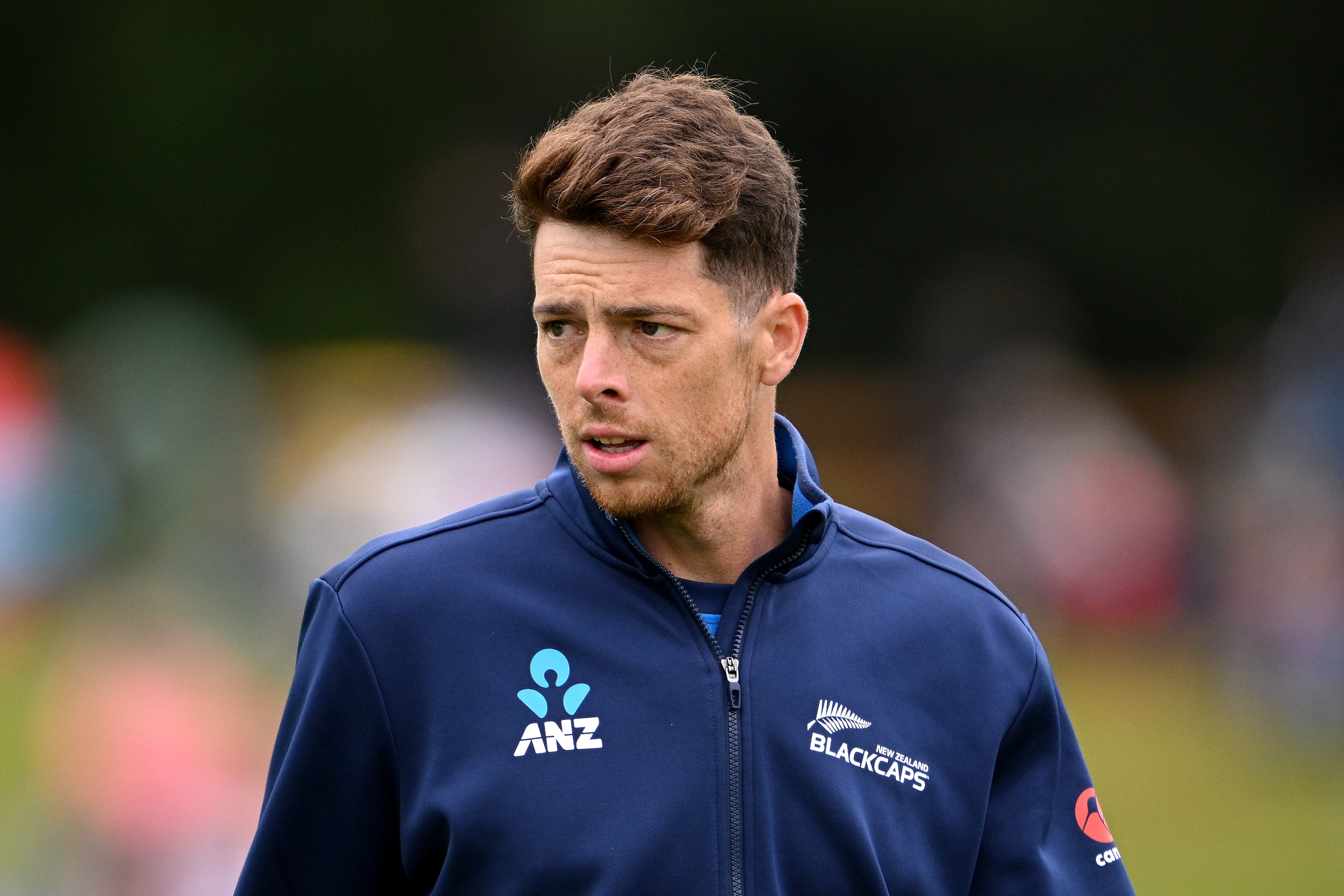 Surrey sign Mitchell Santner for Vitality Blast