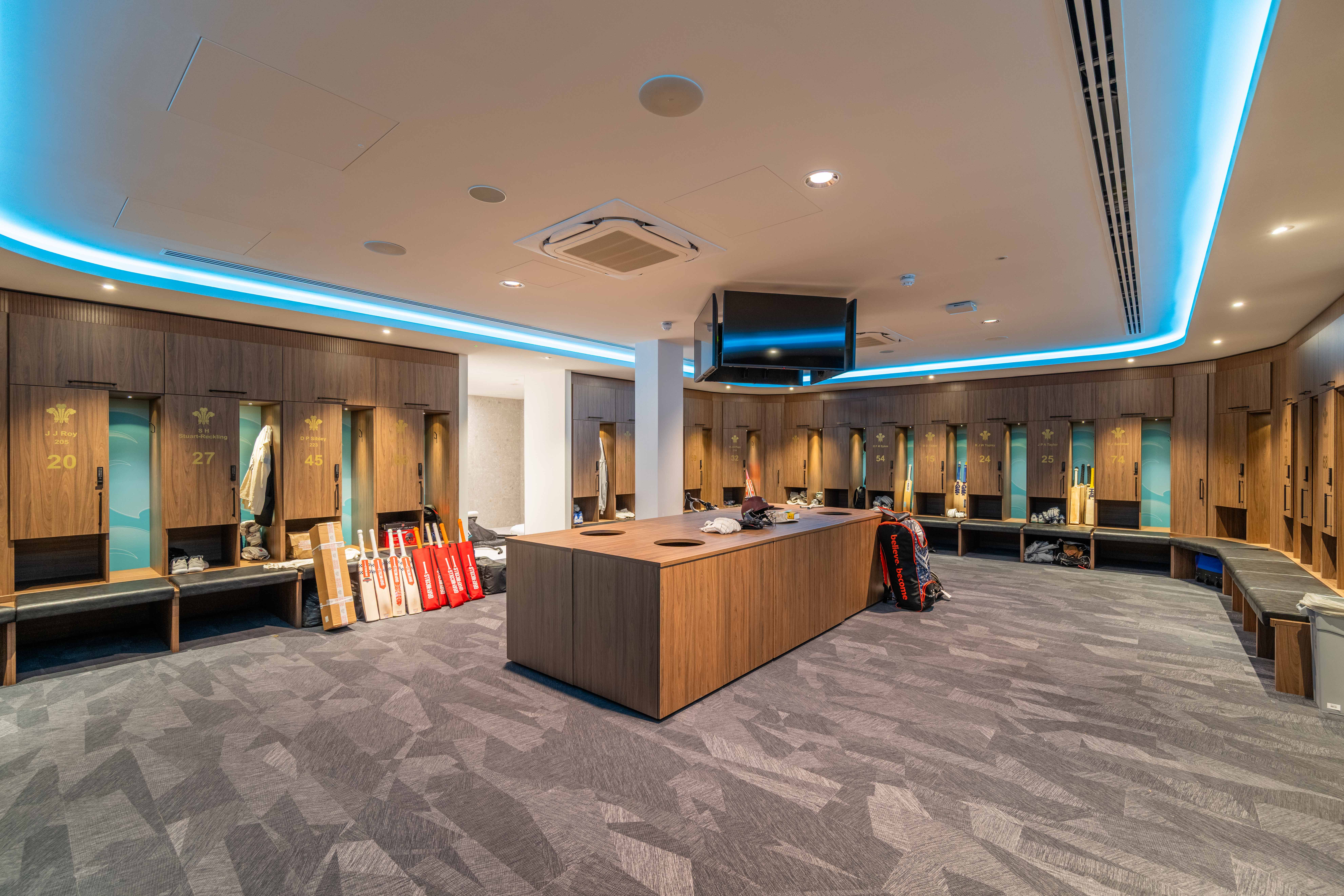 SURREY UNVEIL UPDATED AND EXPANDED PLAYER DRESSING ROOMS AT KIA OVAL