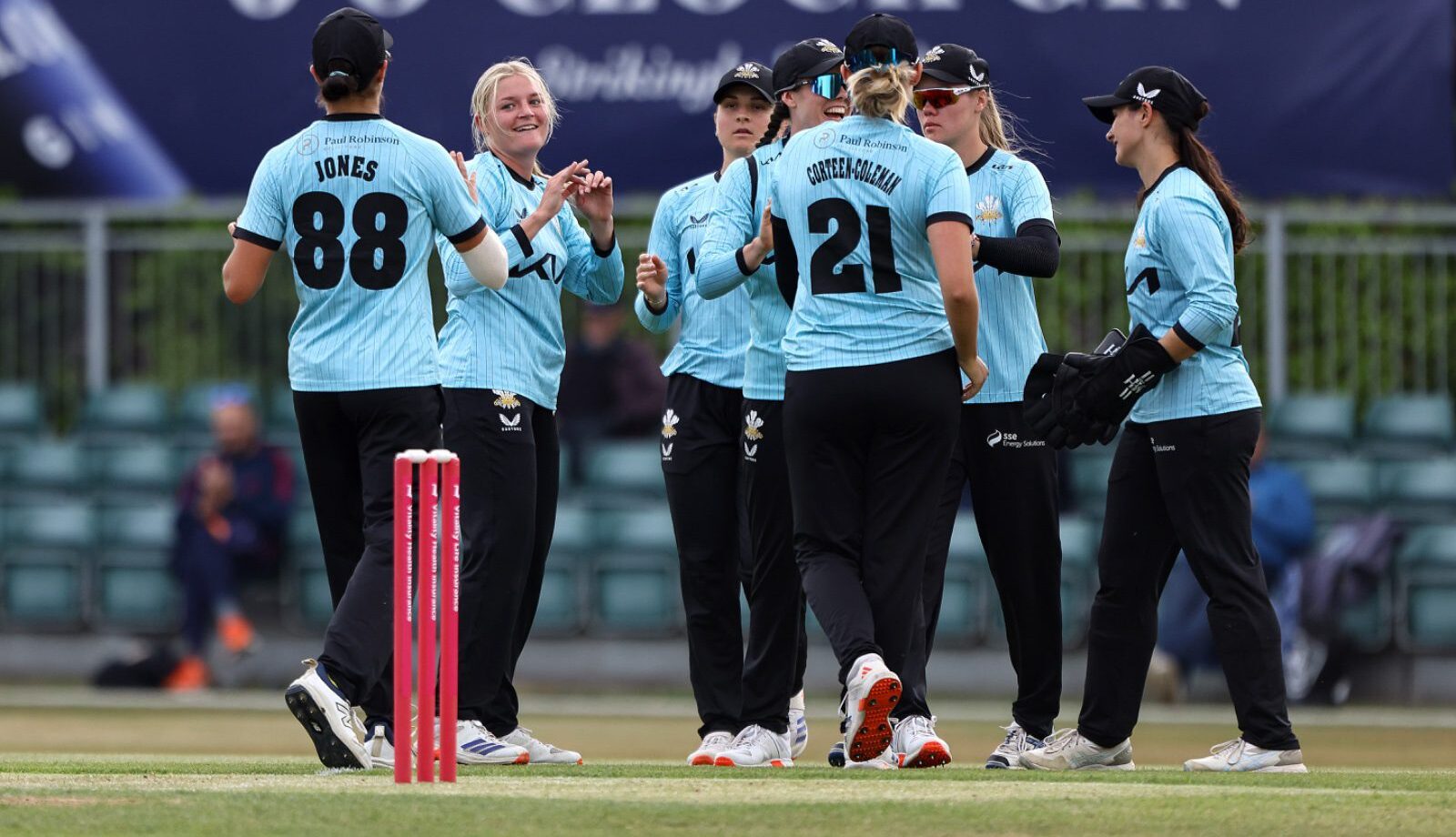 Surrey qualify for Vitality County Cup finals day after convincing win over Durham