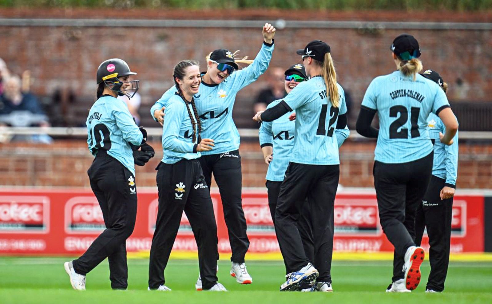 Surrey claim first Blast victory of the season on away soil in Somerset