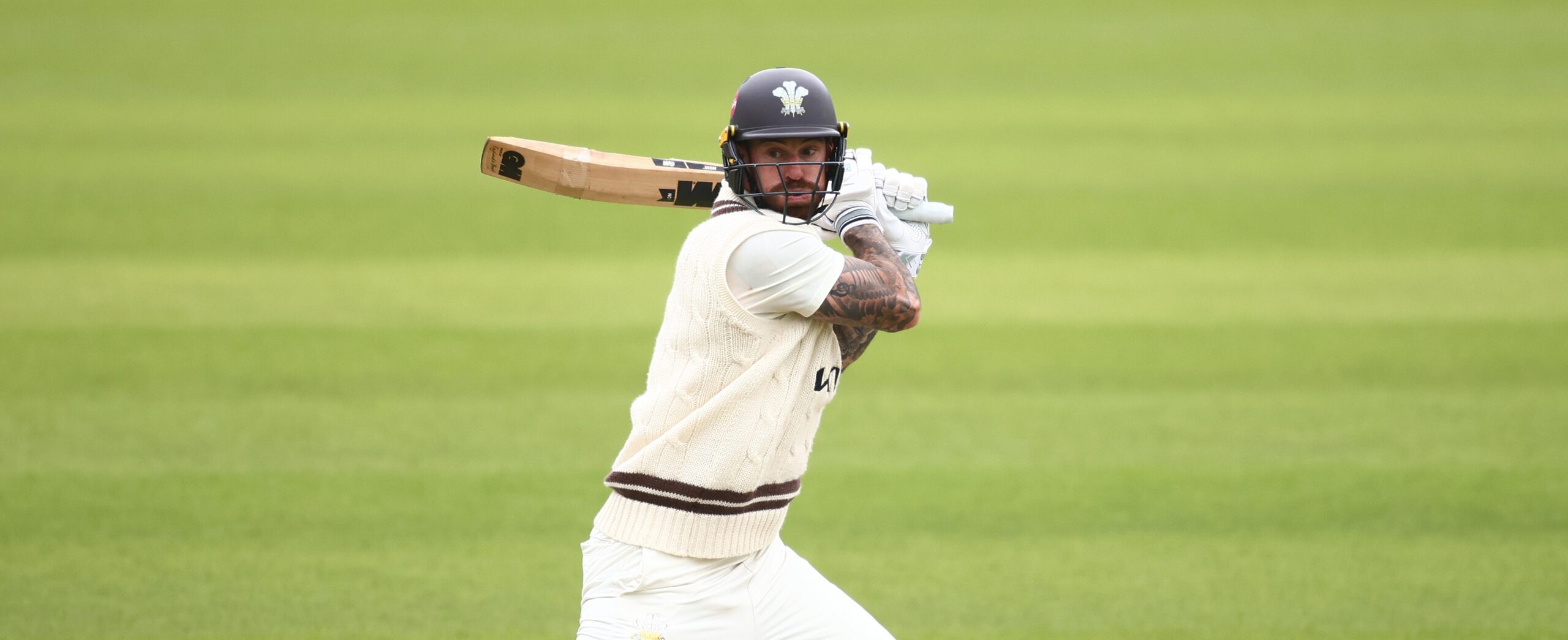 Rishi Patel’s century leads Leicestershire fightback