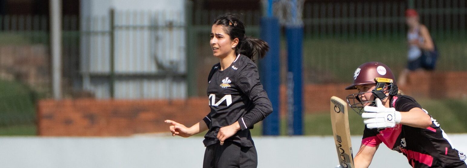 Izzy Sidhu signs first professional contract with Surrey