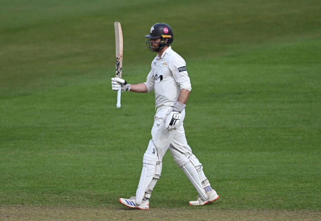 Warwickshire v Surrey - Rothesay County Championship
