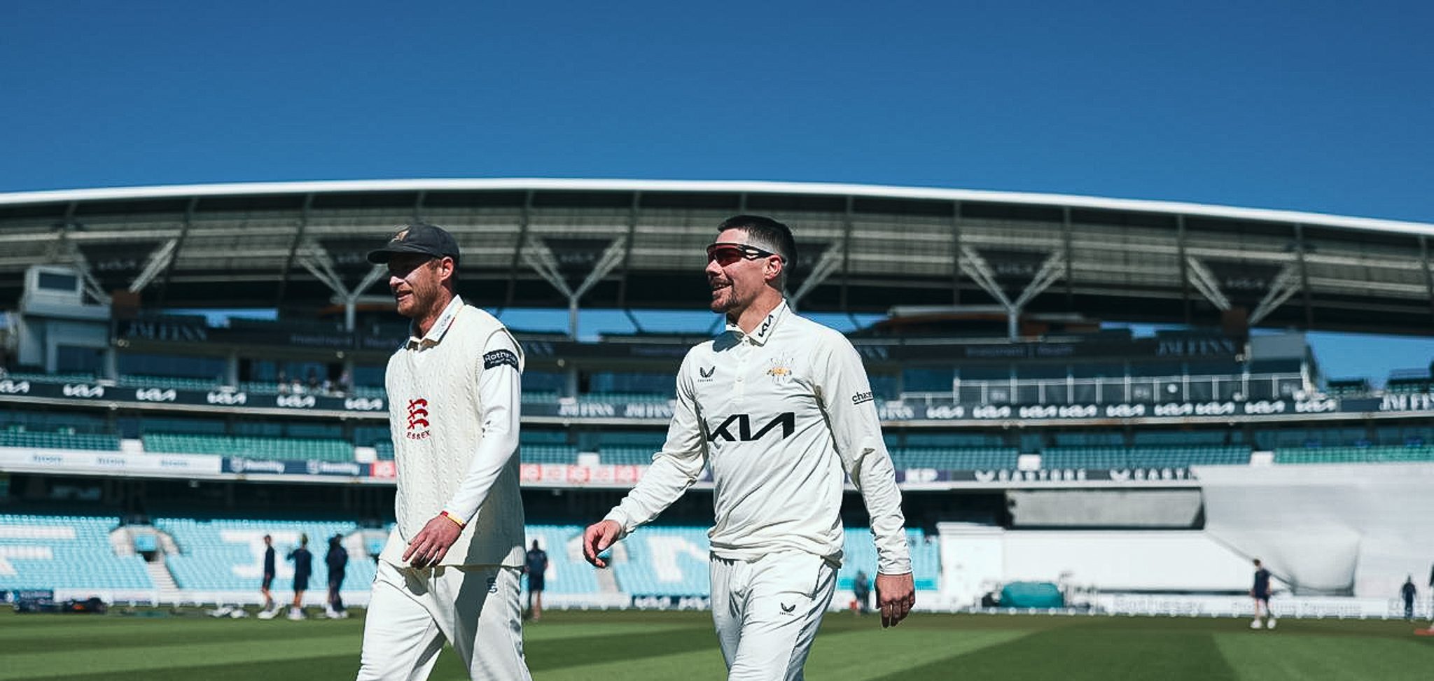 Surrey fight back with ball on first day vs Essex